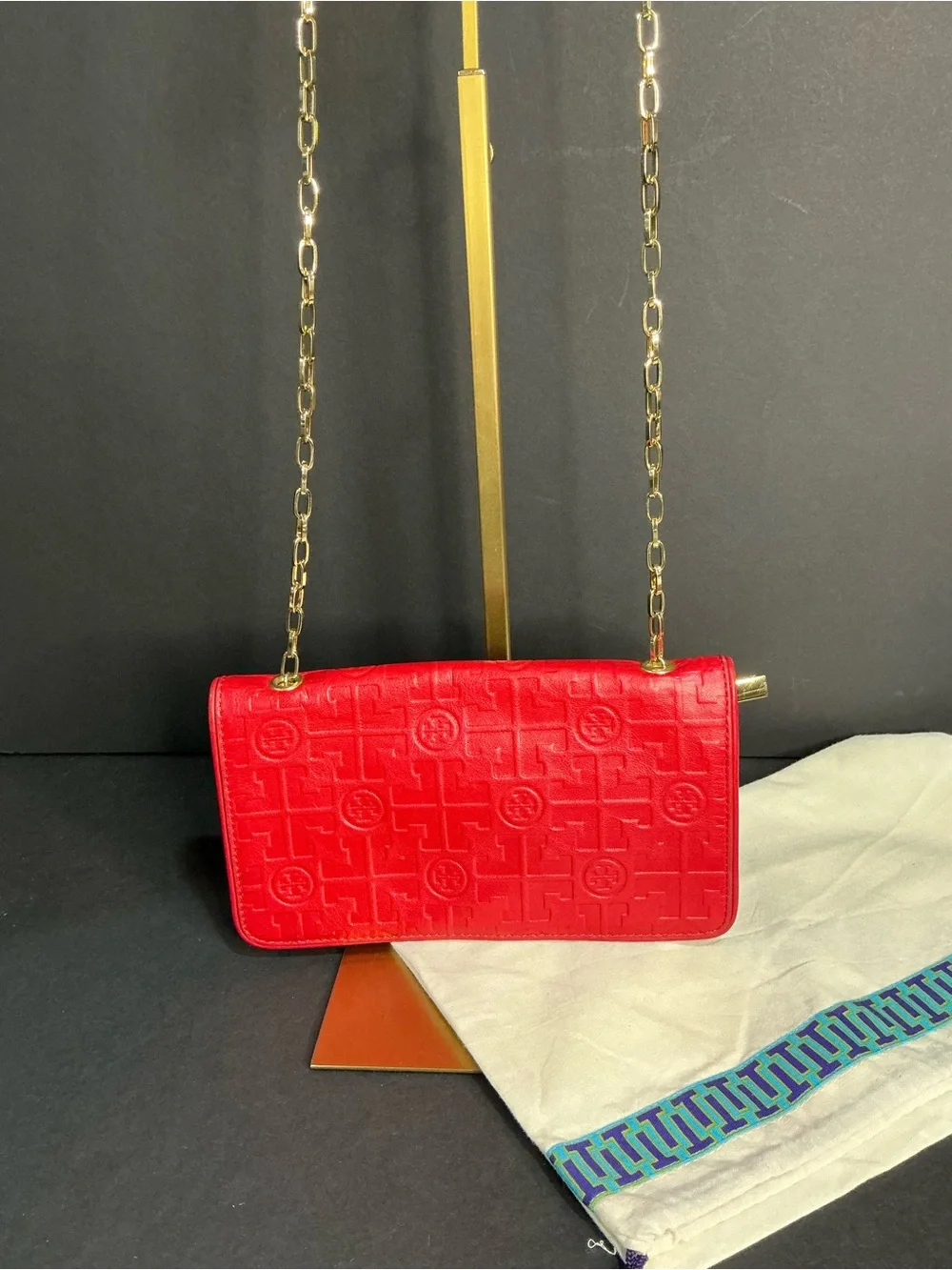 Tory Burch T-Monogram Embossed Leather Clutch Wallet